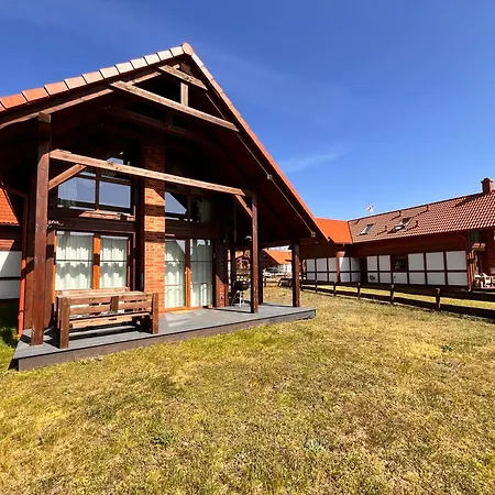 Holiday home Dom Nad Jeziorem *
