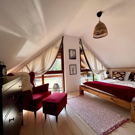 Dom Nad Jeziorem Holiday home *