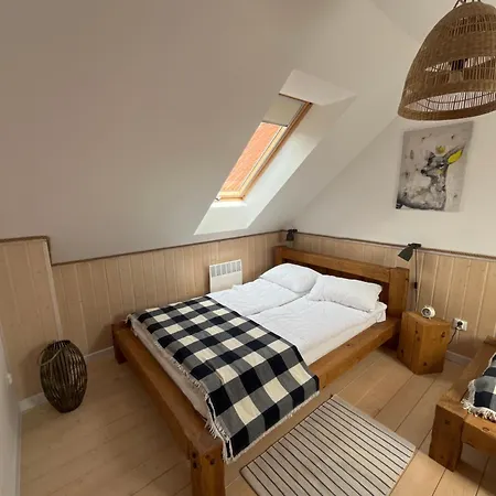 Holiday home Dom Nad Jeziorem *